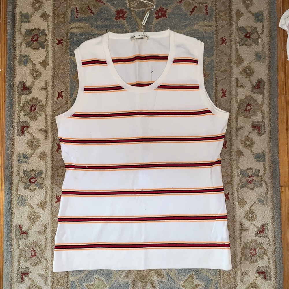 Men’s Medium Fairway and Greene Vest.